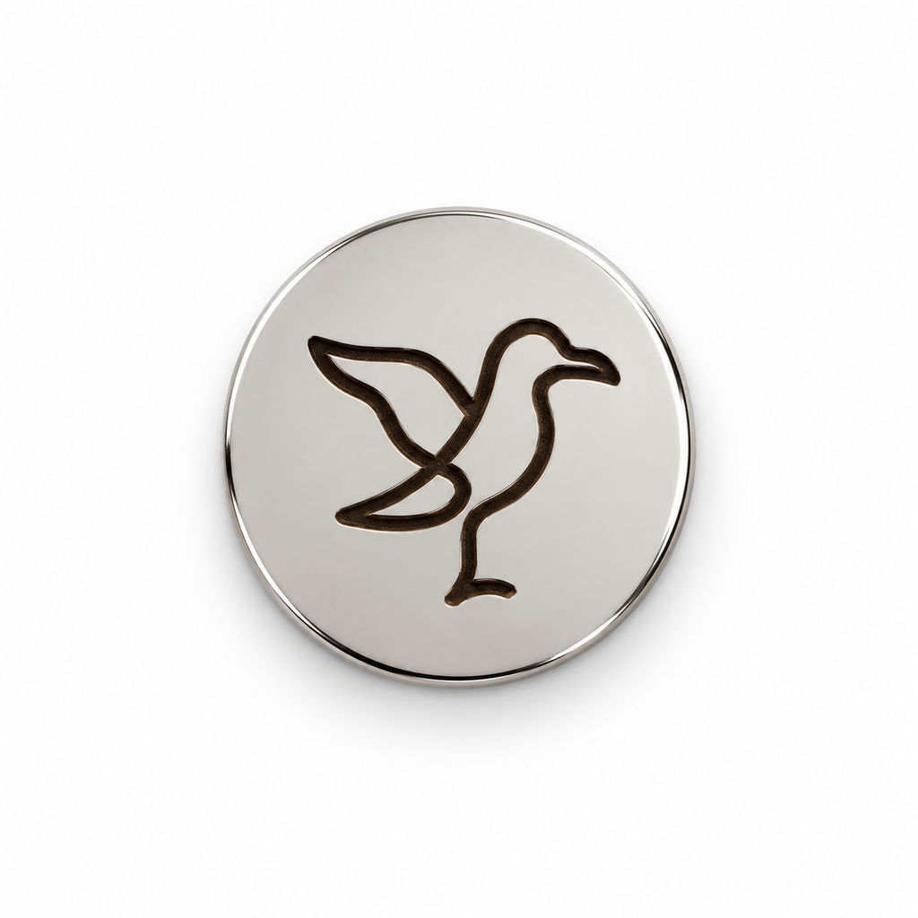 Marcador de pelota metálico Albatro Golf con emblema grabado — Pack 5 marcadores